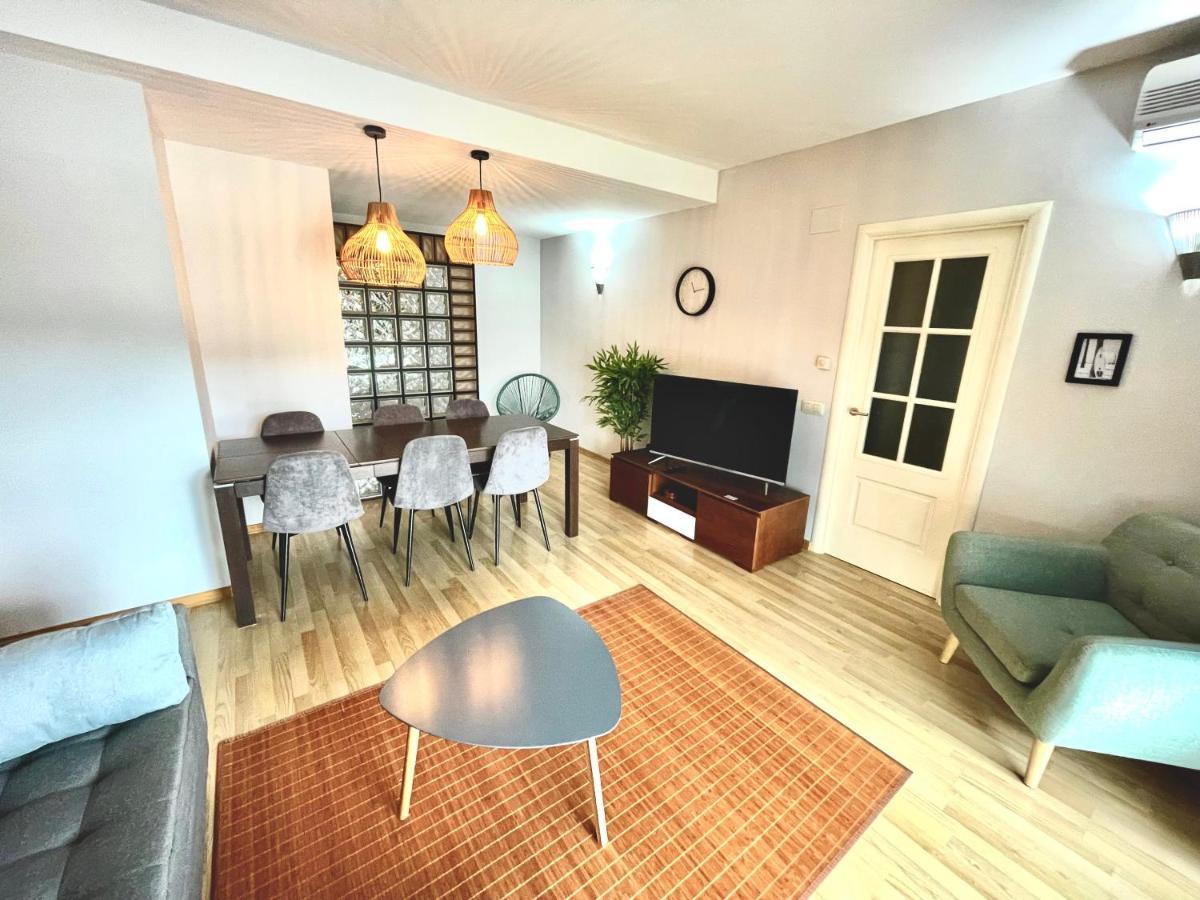 Seahomes Vacations, Fenals Beach&Chic, Pk, Top Apartment Full Equipped Lloret de Mar Esterno foto