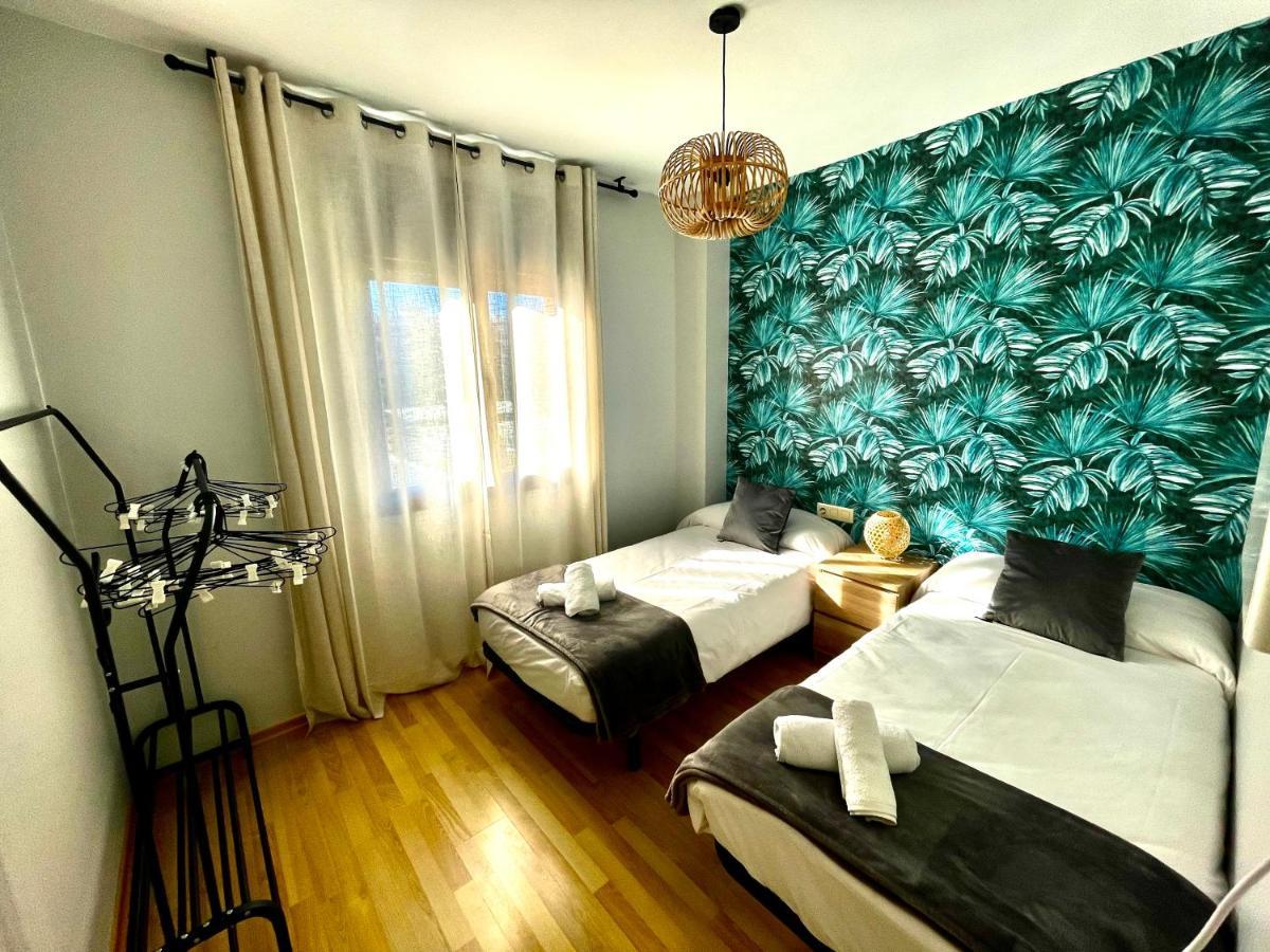 Seahomes Vacations, Fenals Beach&Chic, Pk, Top Apartment Full Equipped Lloret de Mar Esterno foto