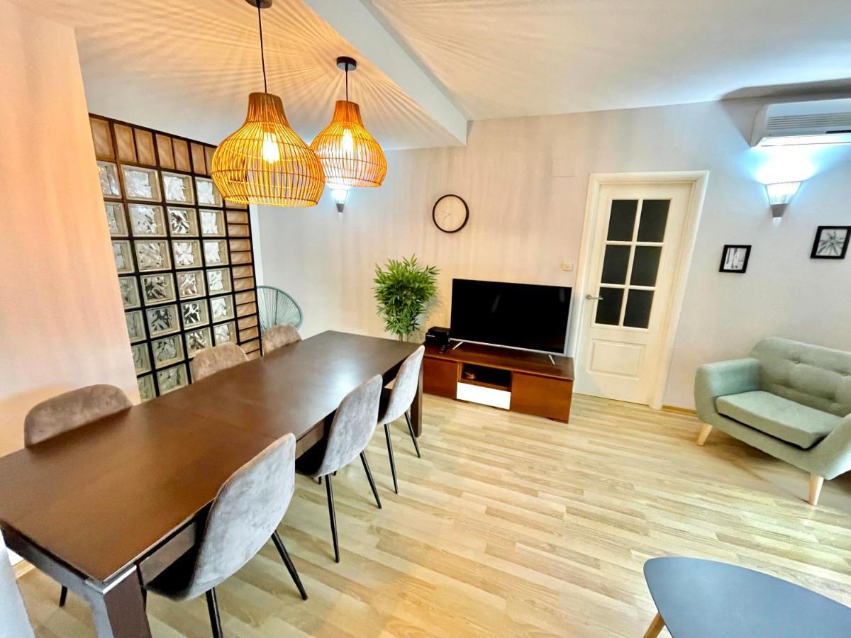 Seahomes Vacations, Fenals Beach&Chic, Pk, Top Apartment Full Equipped Lloret de Mar Esterno foto