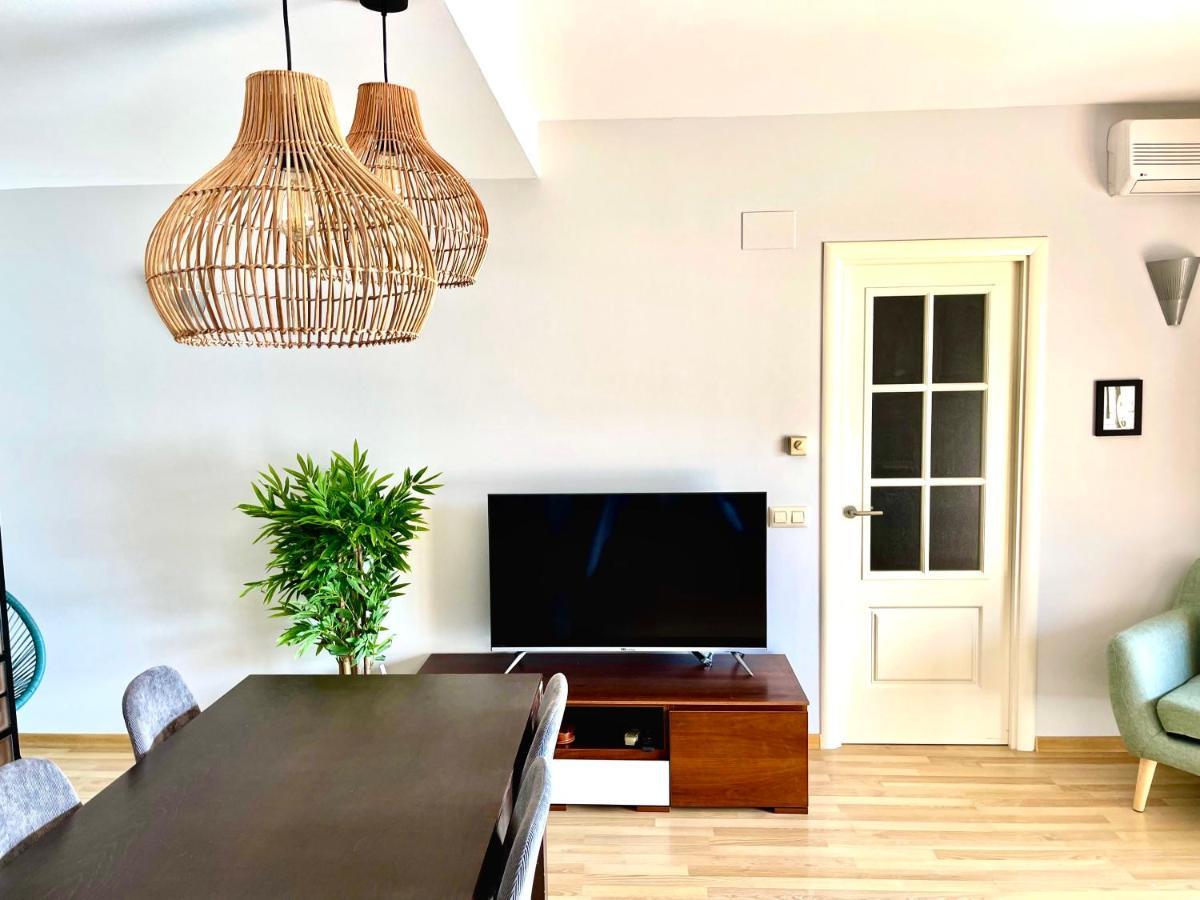 Seahomes Vacations, Fenals Beach&Chic, Pk, Top Apartment Full Equipped Lloret de Mar Esterno foto